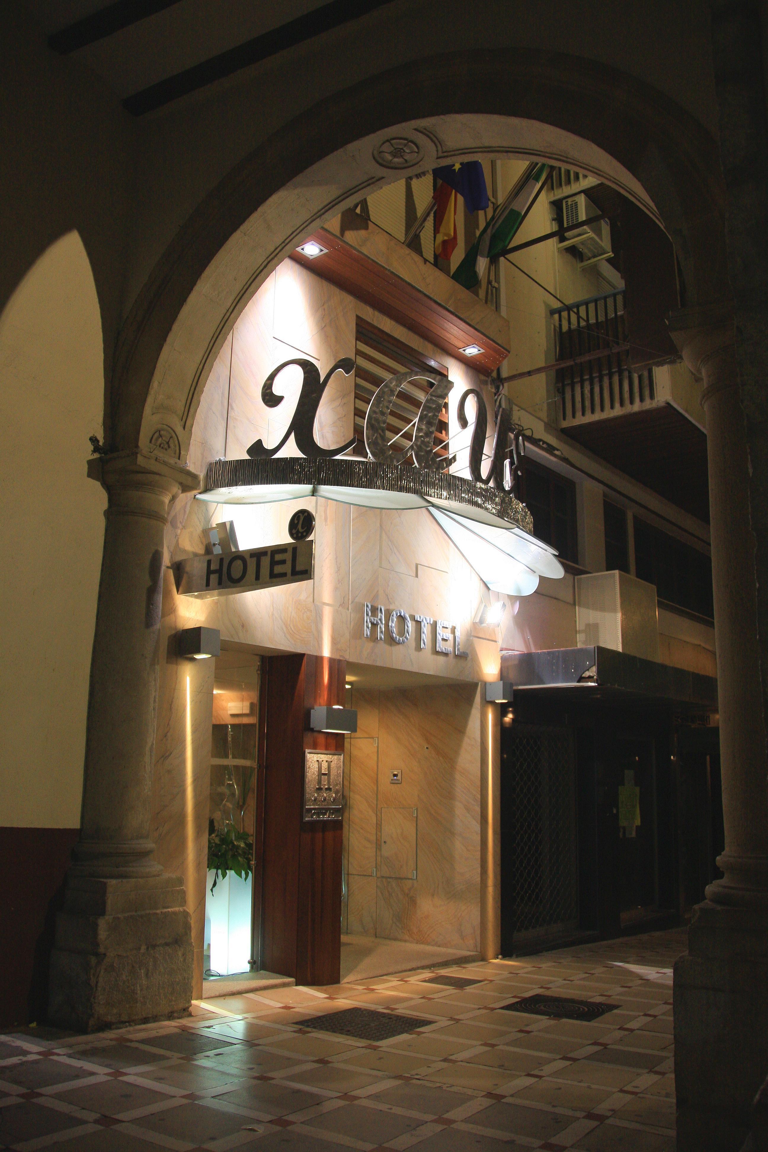 Hotel Xauen Jaen Bagian luar foto